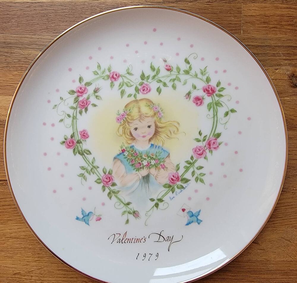 Eve Rockwell Valentine's Day Plate 1979 George Good Decorative Collectible
